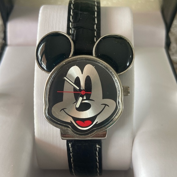 Disney Accessories - MICKEY MOUSE  WATCH IN BOX Disney